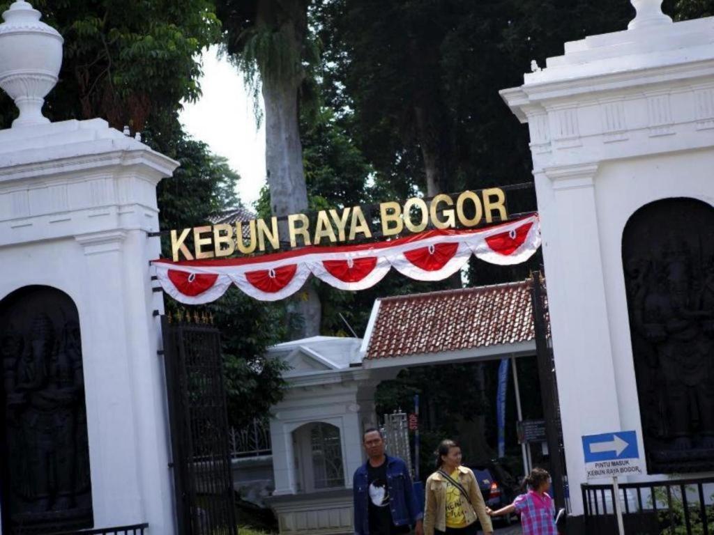 Amaris Hotel Pakuan Bogor Exterior foto